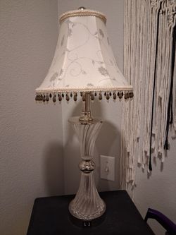 Tabia  Lamp
