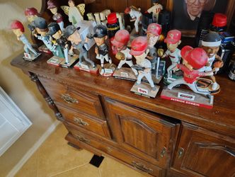 Bobblehead Lot