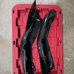 G8X Dry Carbon Fiber MP Rear Splitters

