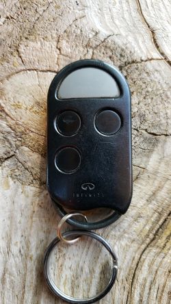 1995 - 1997 Infiniti Key Fob