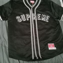 Supreme Jersey And T-shirts