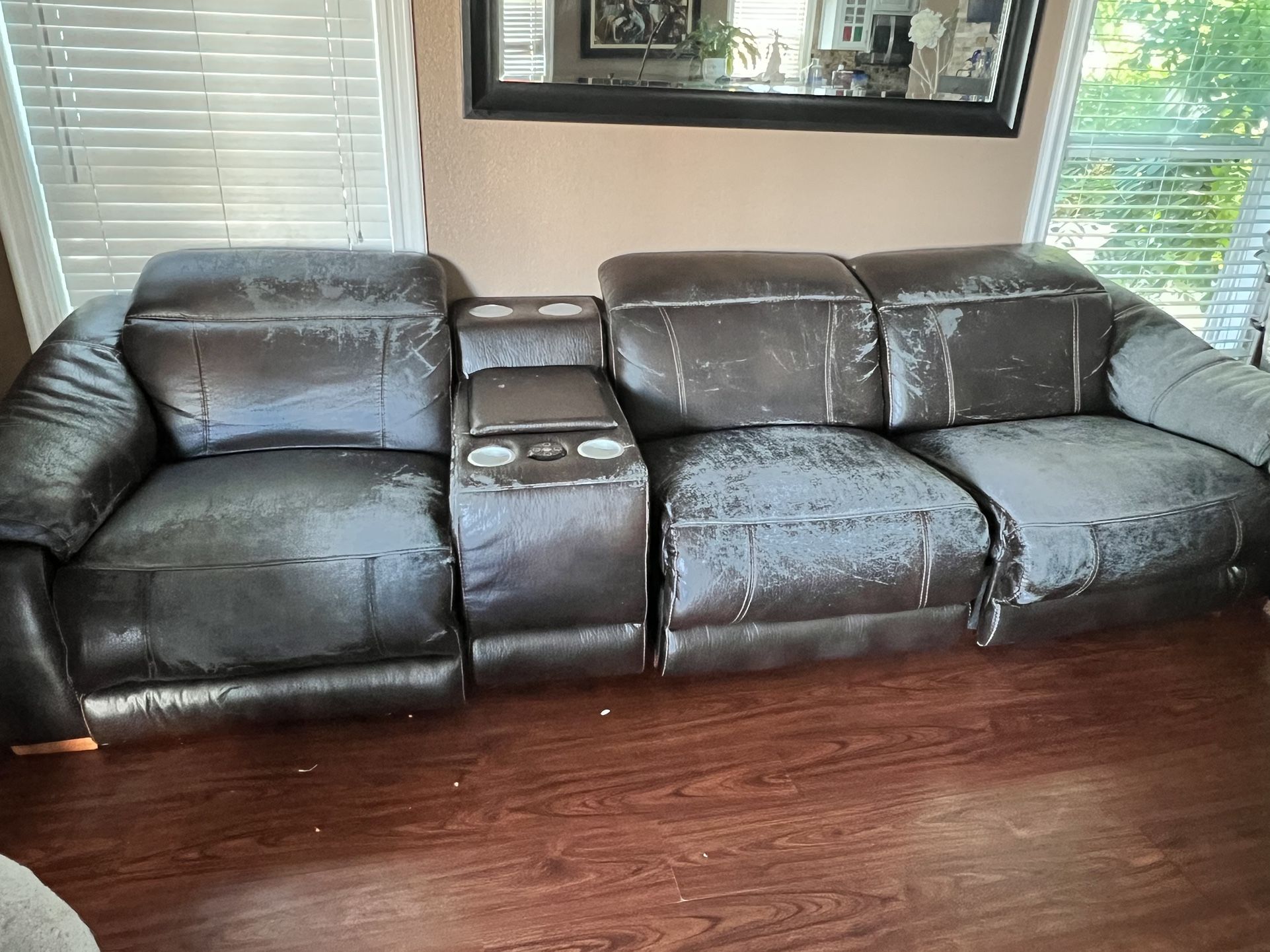 Free Couches for Sale in Costa Mesa, CA OfferUp