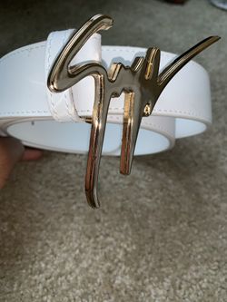 Brand new Giuseppe's Belt Comes with Box 34/36 waist size