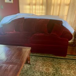 RED VELVET SOFA SET