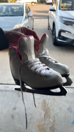 Riedell Soft Skate for Kids (Size J11)