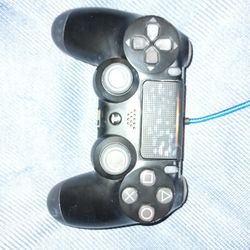 PS4 Controller 