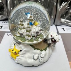 Pokemon TCG PIKACHU snow Globe!! Fire 🔥 Sell! $5 A Box!! Must Sell Today! About 20 Left Good For Gifts!! Buy All $5 Bucks Each! 💣💯🔥🔥
