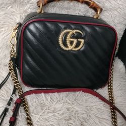 GUCCI

Vintage Effect Calfskin

