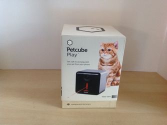 Petcube Play Indoor Wi-Fi Camera Matte Silver (Brand NEW Never Used)