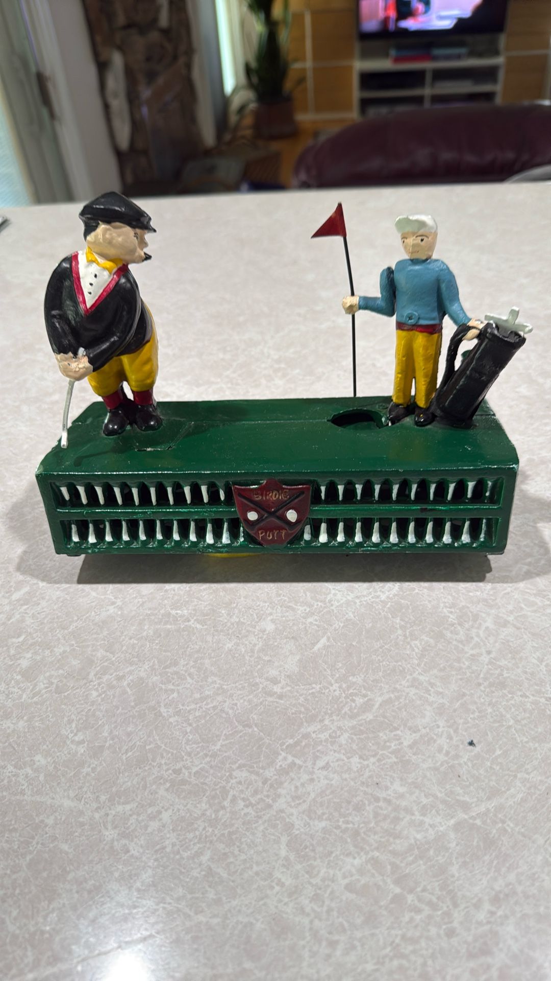 VINTAGE CAST IRON BIRDIE PUT GOLF MECHANICAL COIN BANK