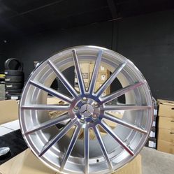 22 INCH NEW WHEELS STAGGERED ROADFORCE RF15 FOR MERCEDES BENZ GL GLE GLS ML S550 S450 COUPE WITH NEW TIRES !!!
