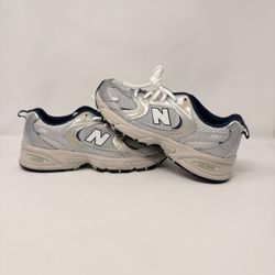 New Balance 530 — Silver/Navy (Men’s/Youth Size 7)
