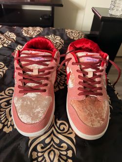 Strange love x nike dunks