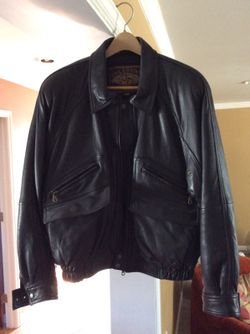 Men's Black leather Jacket size M