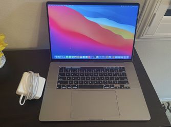 2019/2020 MacBook Pro 16”, i9 8cores,16gb ram,512gb. 4GB graphic, Apple care