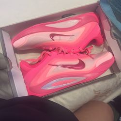 Pink Nike Size 6.5y