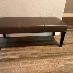 Entry Bench