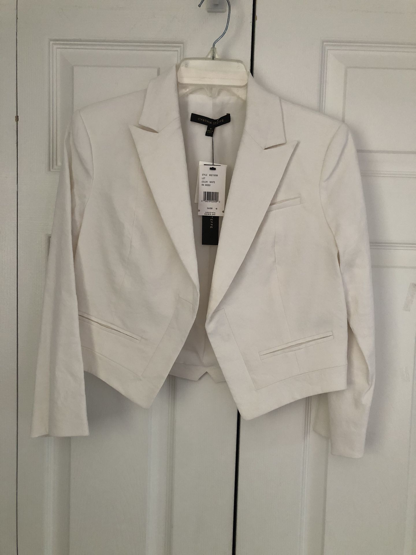 Cynthia Steffe Women Fashion White Cropped Blazer Long Sleeve Elegant Casual Size 6