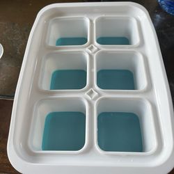 Ice Cube Tray 