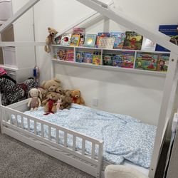Kids twin bed