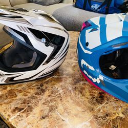 (2)  M2R Dirt Bike ATV Helmets Moto Cross . 