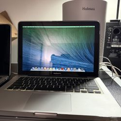 MacBook Pro i5