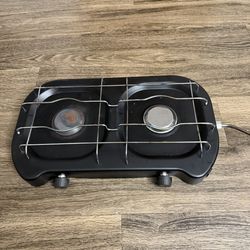 Two burner camp stove