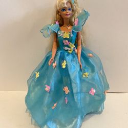 Vintage ‘95 Barbie Songbird Doll