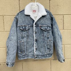 Vintage 1990s Levi’s Sherpa Denim Jacket