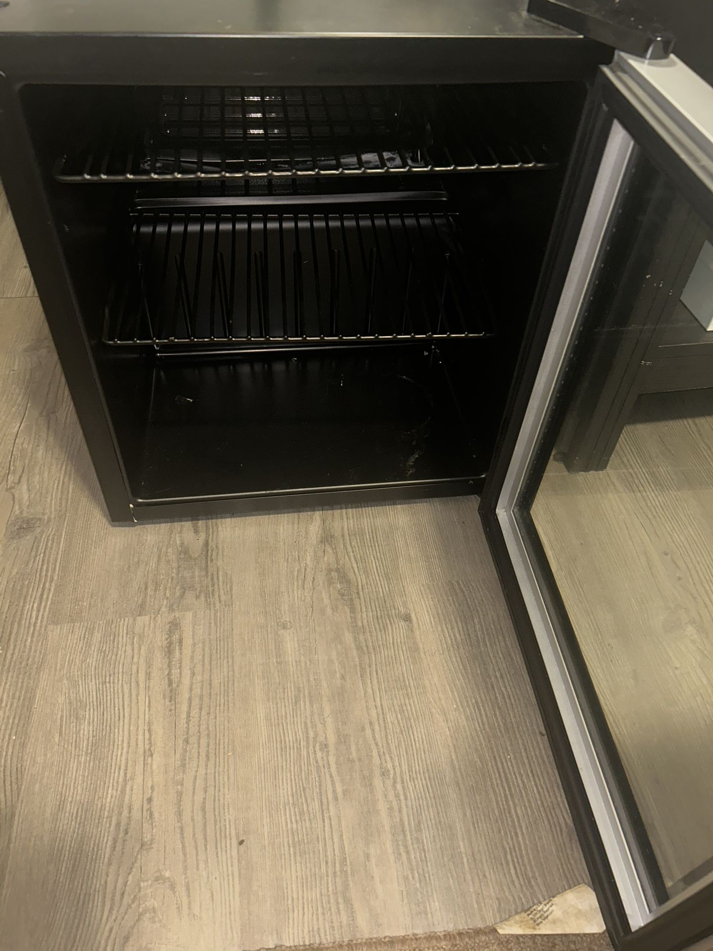 Frigidaire Mini Fridge