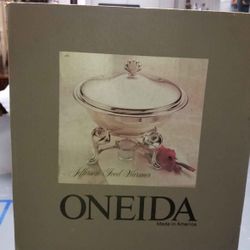 Vintage 4-Piece Silverplate Food Warmer Chafing Dish Jefferson by Oneida Silver