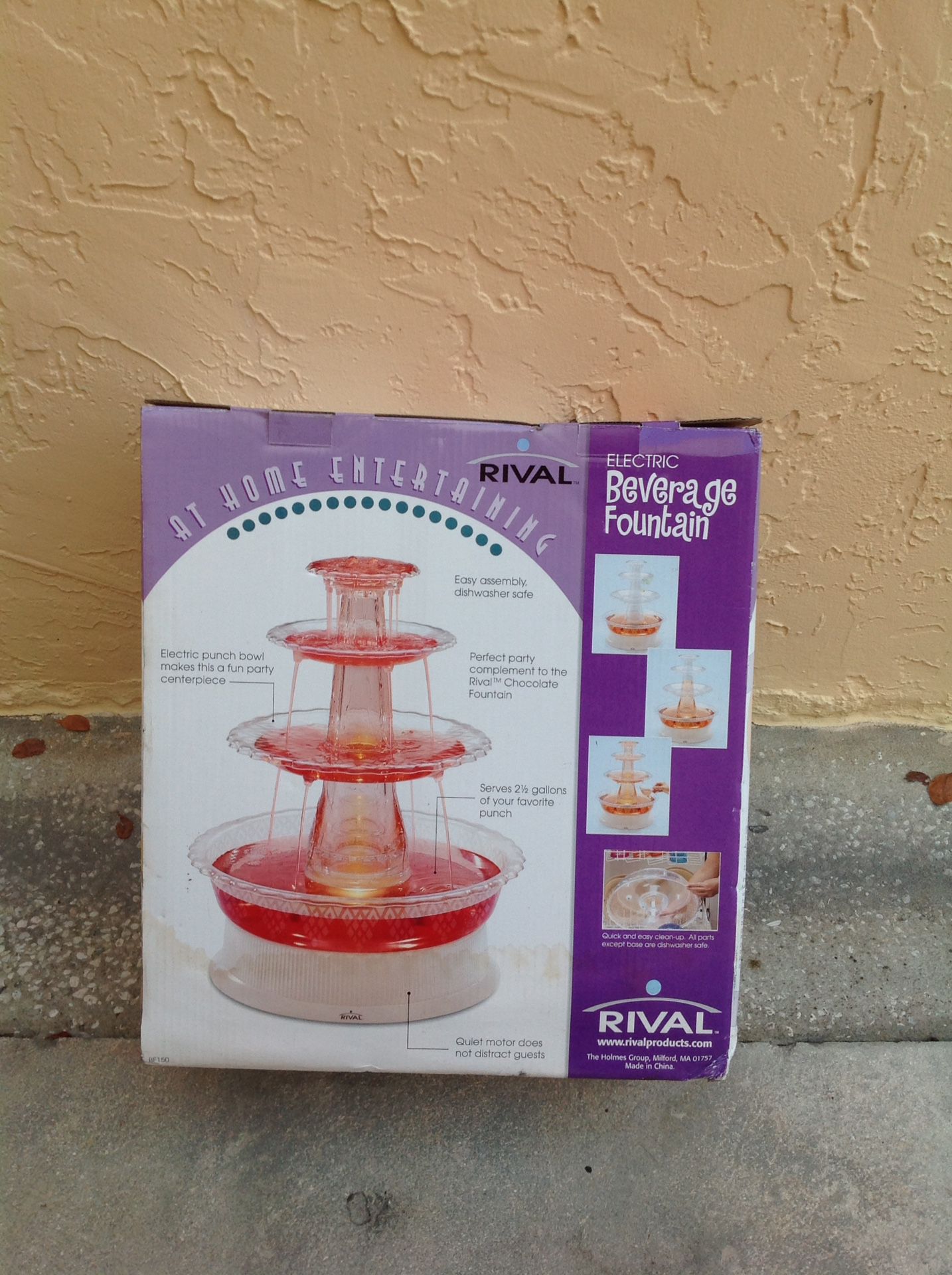 BEVERAGE FOUNTAIN ELECTRIC BRAND NEW NEVER USED