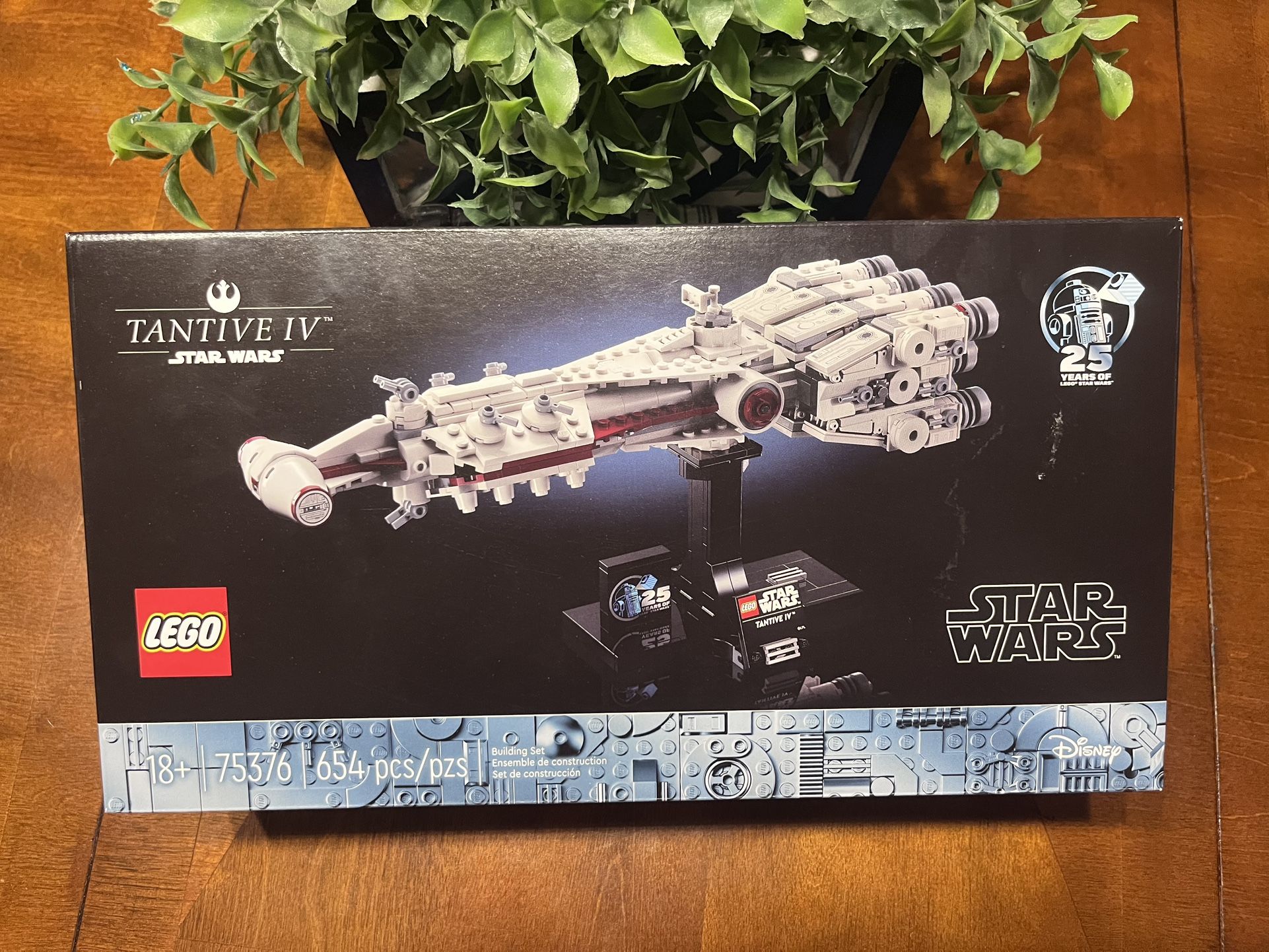 Lego Star Wars set 75376 LE TANTIVE IV™