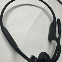 shokz open comm2 headphone 