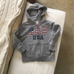 Gap kids Zip Hoodie Size Small 6-7