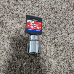 Duralast 3/4in Drive 1 5/16in 12 Point Socket