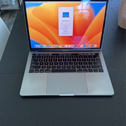 Apple MacBook Pro 13 Inch 2017 16GB RAM 256GB SSD