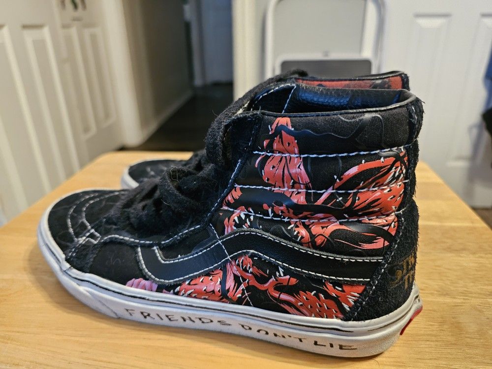Stranger Things Vans Sz 6.5 Youth