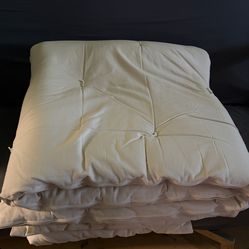 Queen size mattress topper