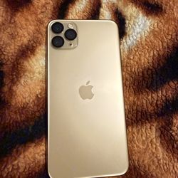 iPhone 11 Pro Max $200 or Best Offer