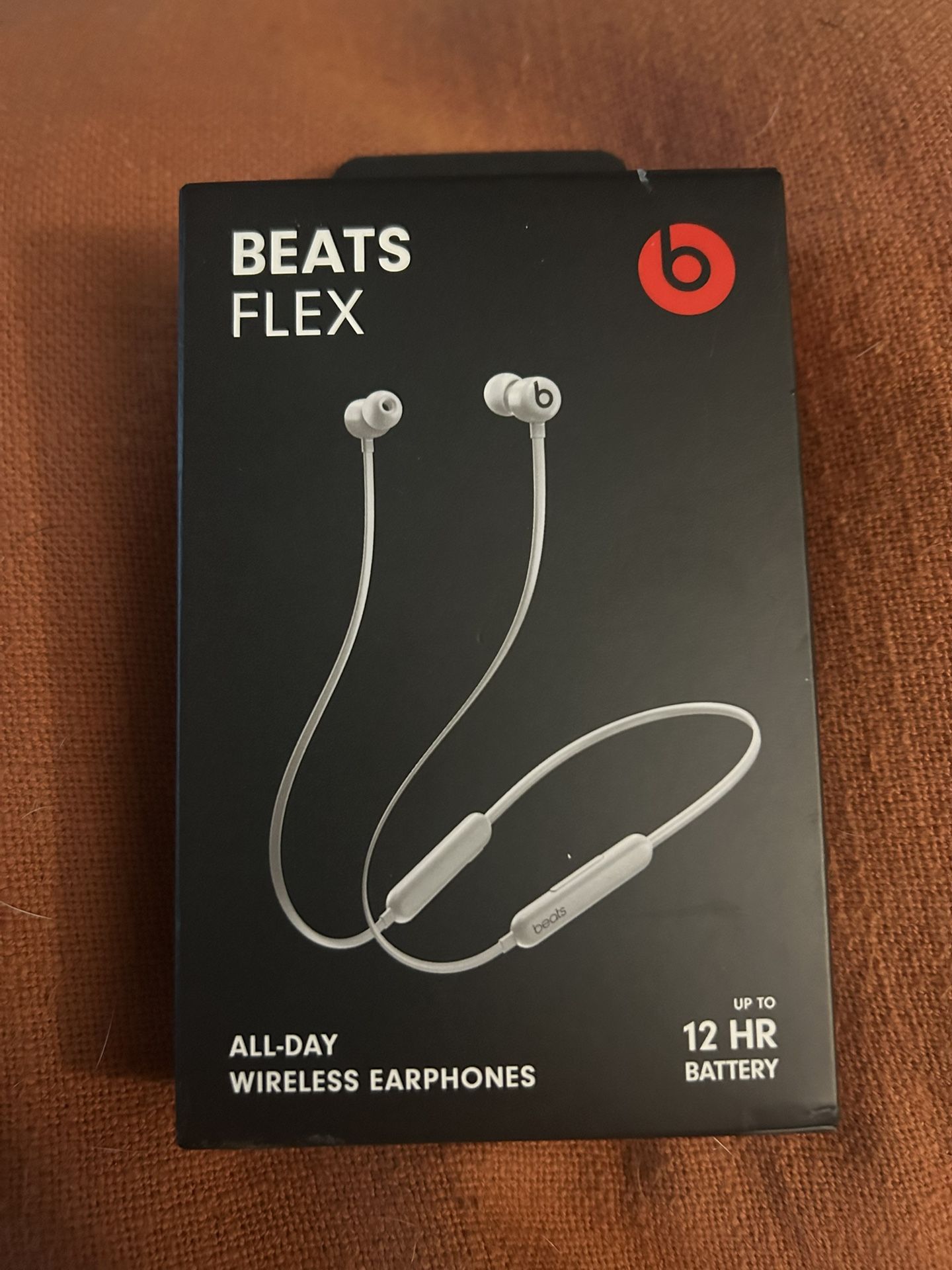 BEATS FLEX