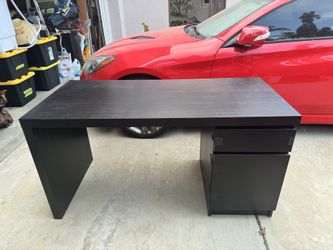 Black Big Desk