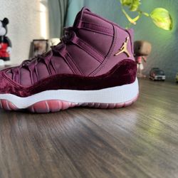 Jordan 11 Retro Heiress Night Maroon (GS)