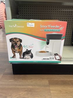 Pet Genius SmartFeeder with Live Wi-Fi Camera