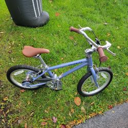 Priority 16in Girls Bike New Sells For 320.00