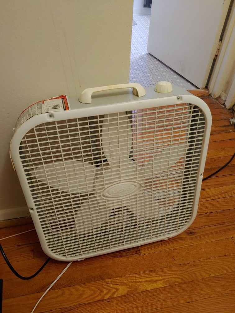 Lasko box fan