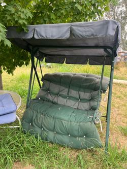 Bench swing
