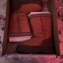 Ugg W Classic Tall Trailgazer