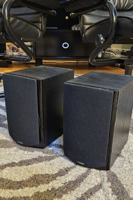 Energy Connoisseur CB Bookshelf Speakers 2x