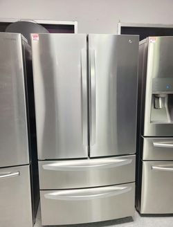 LG 4‑Door French Door Fridge – Stainless, Ice Maker, Clean